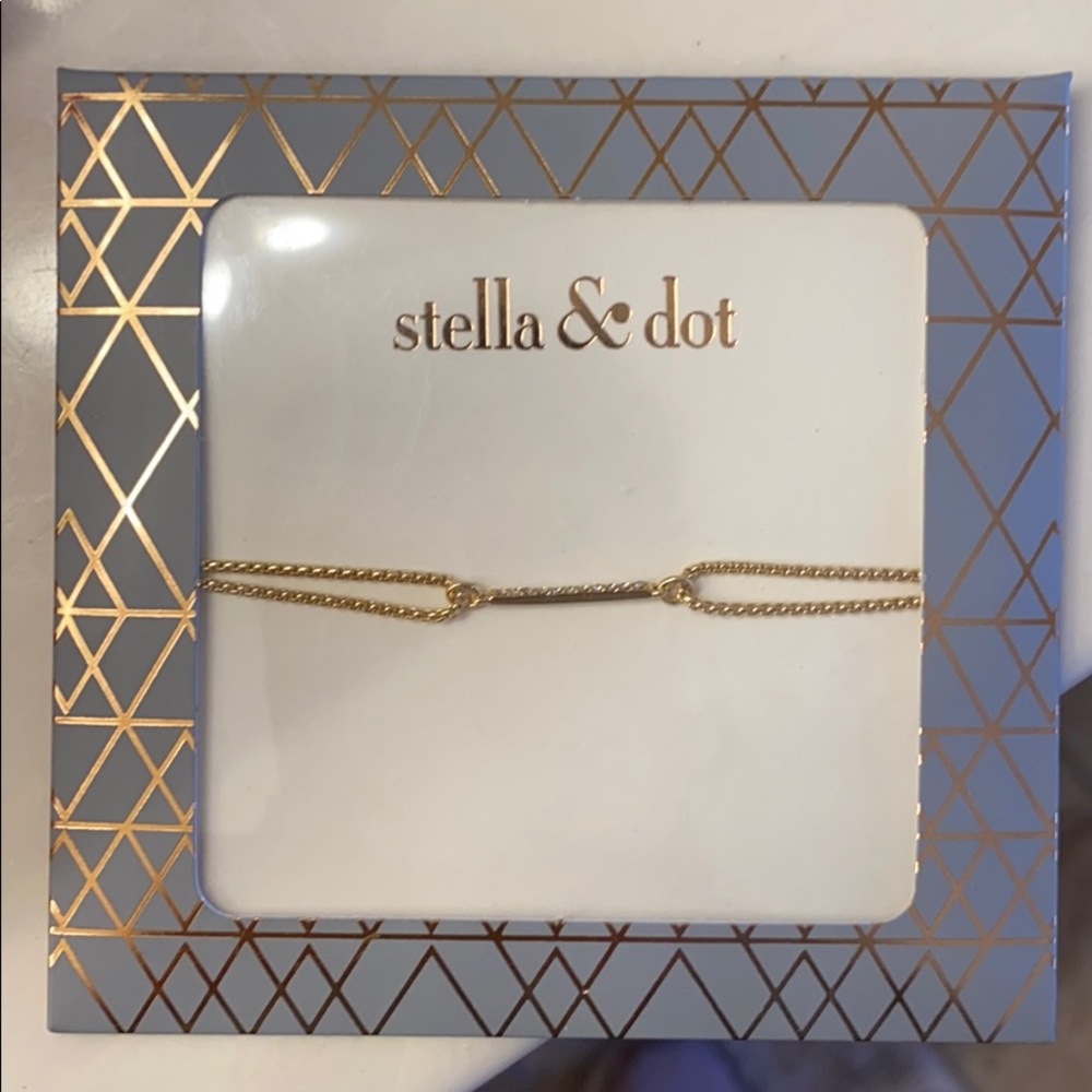 Gold necklace